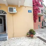 Liza\'S House